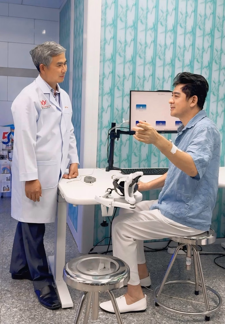 Nam tài tử đang tích cực điều dưỡng để sớm trở lại với công việc nghệ thuật.
