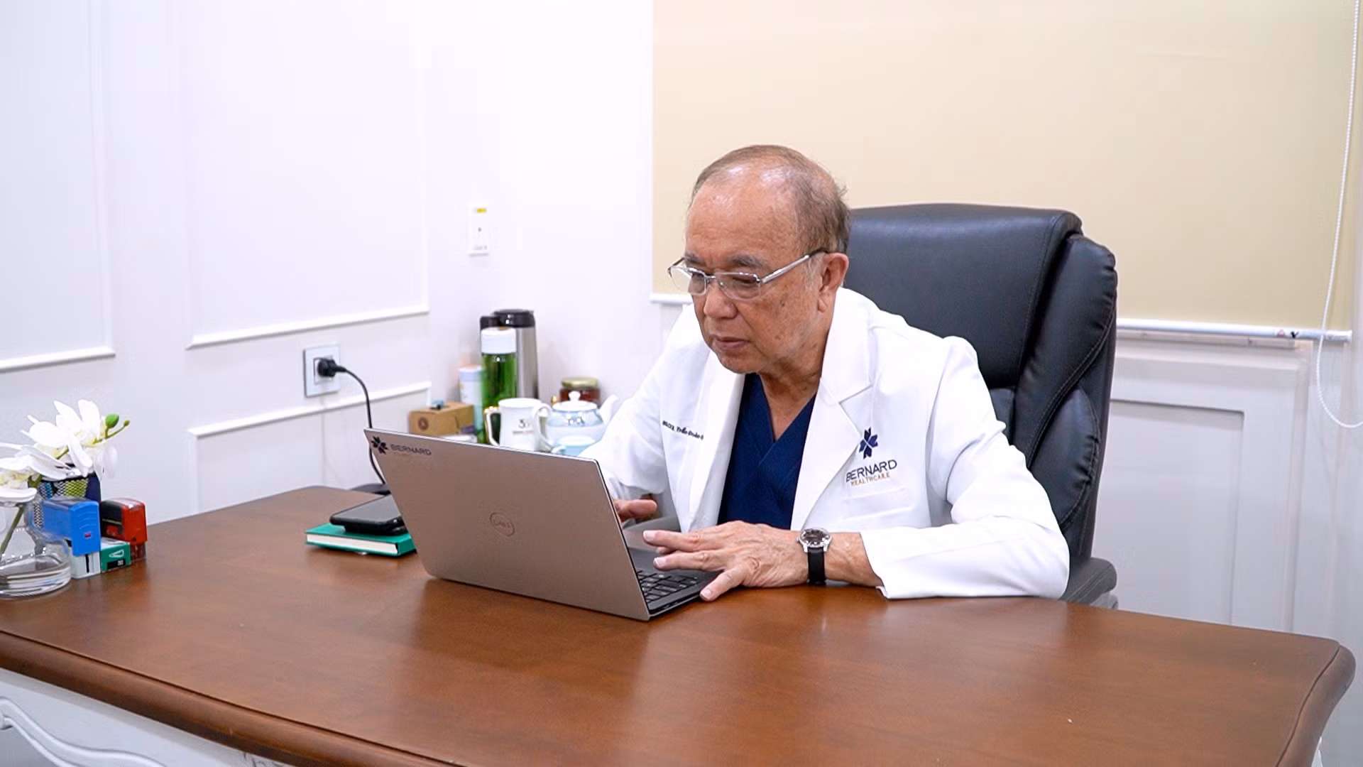 Với vai trò Chủ tịch Hội đồng Y khoa tại Bernard Healthcare, bác sĩ Đạo tiếp tục sứ mệnh chữa lành.