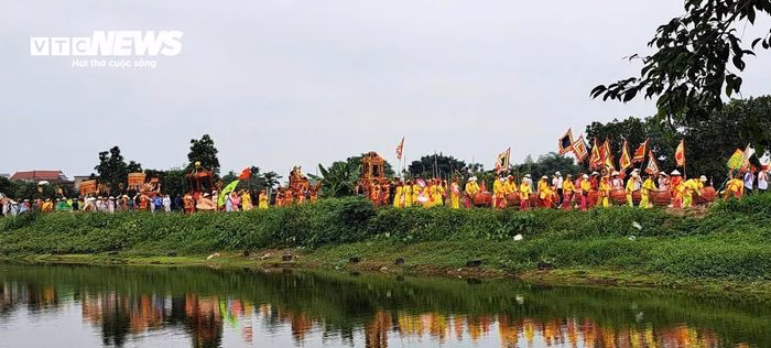 Âm thanh của sáo diều được coi là sợi dây kết nối giữa con người và đất trời.