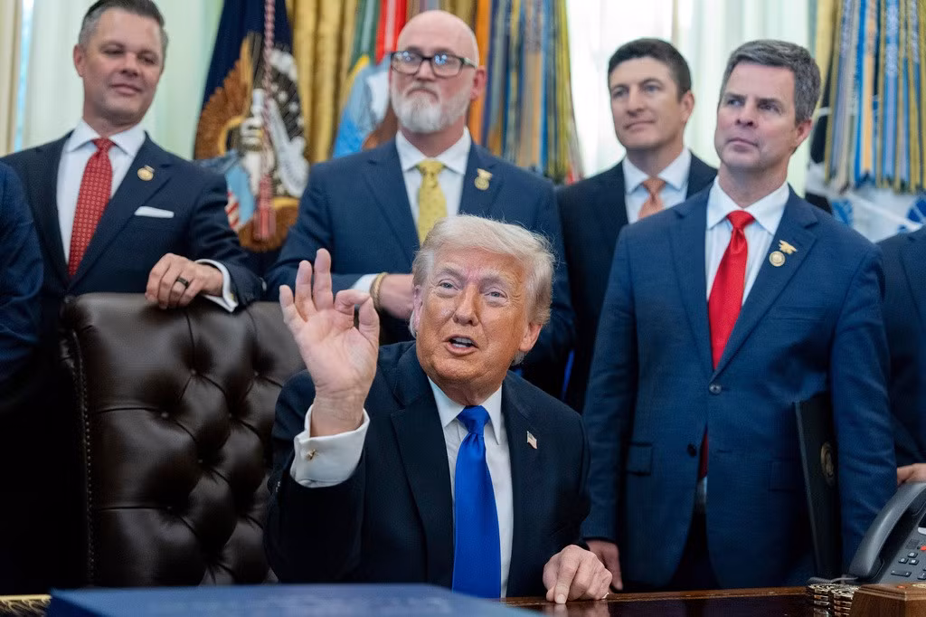 Tổng thống Mỹ Donald Trump phát biểu về vấn đề Iran