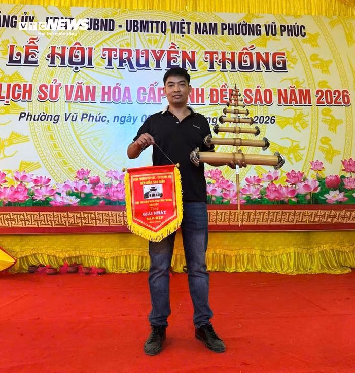 Vinh danh những nghệ nhân tâm huyết trong việc gìn giữ hồn cốt diều sáo Việt.